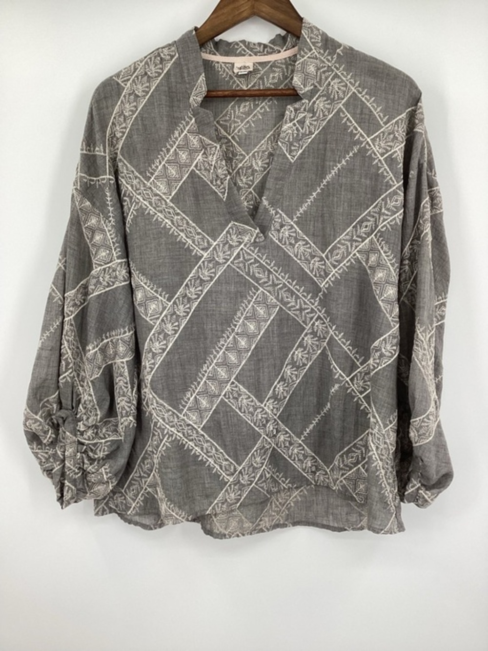 ivy jane Gray Boho Embroidered V-Neck Tunic